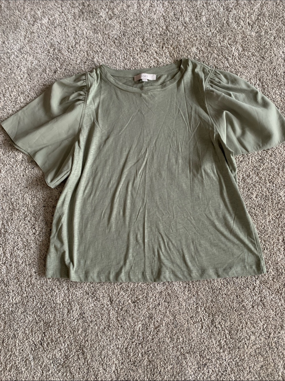 LOFT Olive Green Puff-Sleeve Short-Sleeve Tee